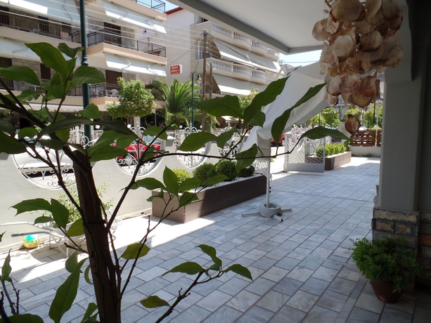 Imagen general del Hotel Ouzas Luxury. Foto 2