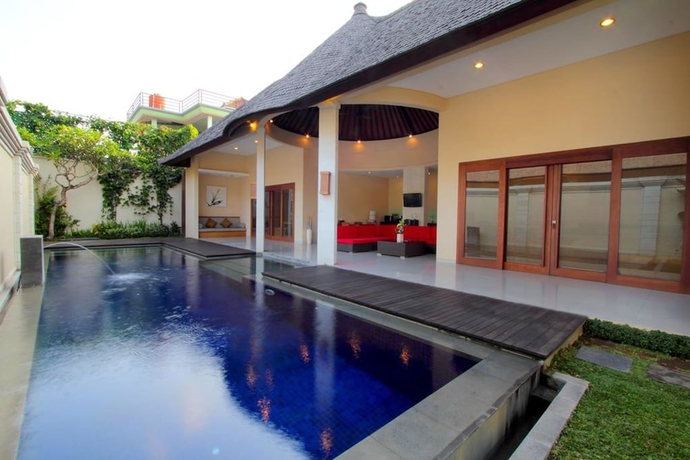 Imagen de la habitación del Hotel Oval Villa Bali. Foto 9