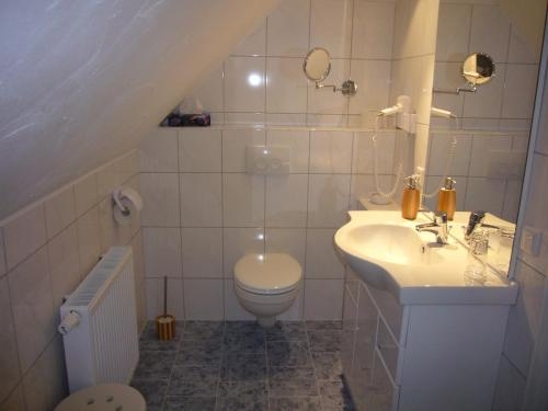 Imagen de la habitación del Hotel Ovelg&ouml;nner Hof. Foto 8