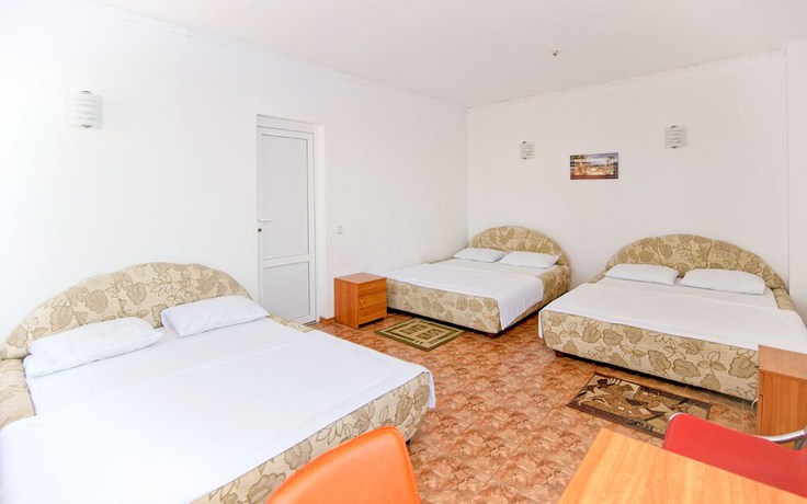 Imagen de la habitación del Hotel Oven. Foto 9