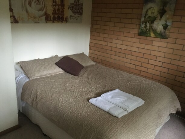 Imagen general del Hotel Ovensview On Riverside. Foto 8