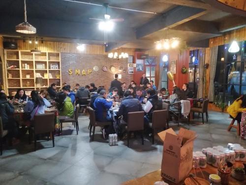 Imagen general del Hotel Over The Cloud. Foto 4