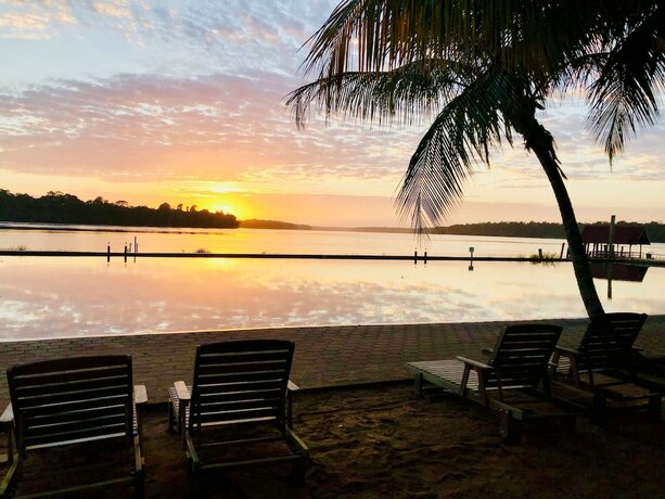 Imagen general del Hotel Overbridge River Resort. Foto 1
