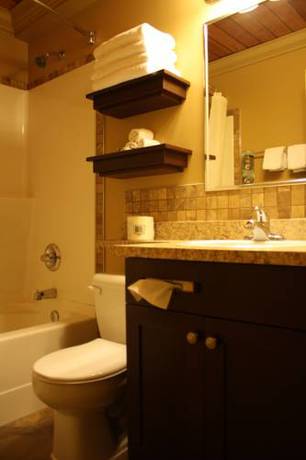 Imagen de la habitación del Hotel Overlander Mountain Lodge. Foto 5