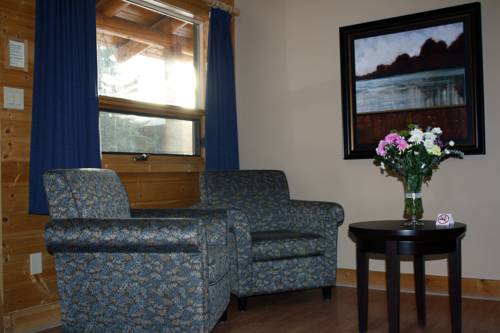 Imagen de la habitación del Hotel Overlander Mountain Lodge. Foto 6