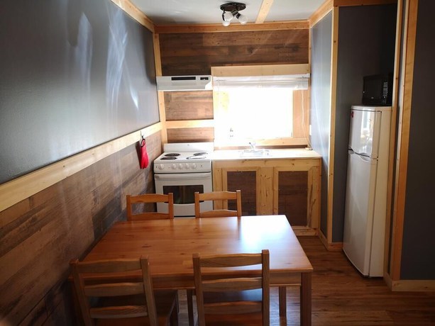 Imagen de la habitación del Hotel Overlook Inn and Cabins. Foto 14