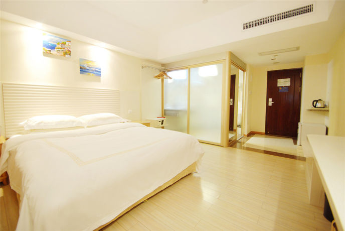 Imagen de la habitación del Hotel Overseas Chinese Friendship. Foto 8