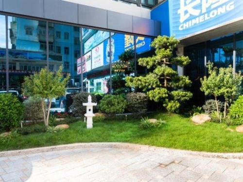 Imagen general del Hotel Overseas Chinese, Xiangzhou District. Foto 15