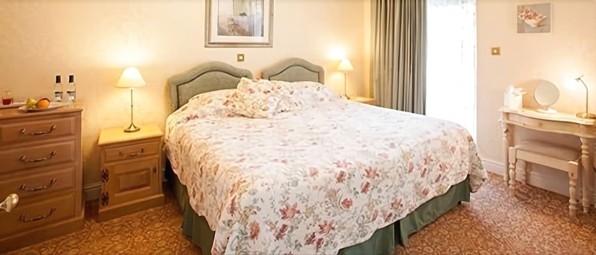 Imagen de la habitación del Hotel Overwater Hall. Foto 13