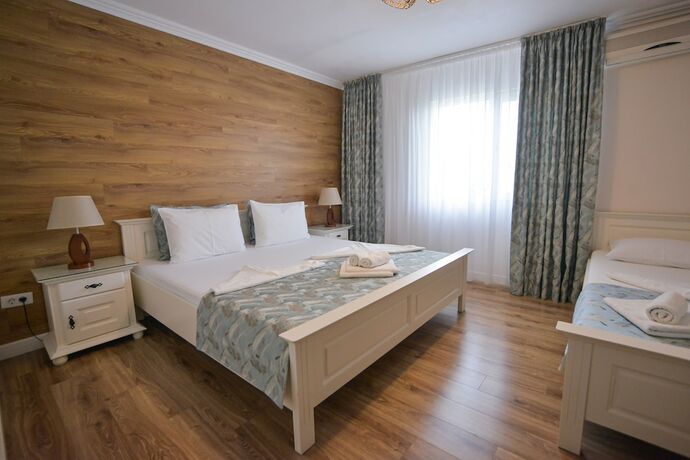 Imagen de la habitación del Hotel Ovidiu. Foto 17