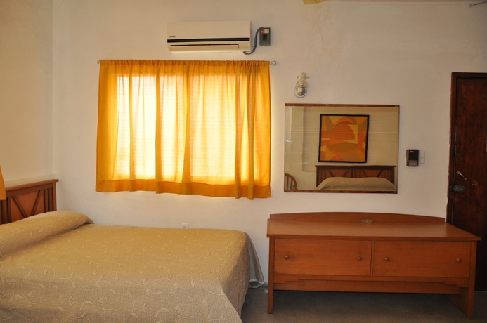 Imagen de la habitación del Hotel Oviedo Acapulco. Foto 8