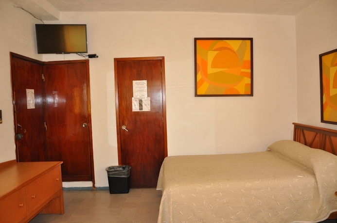 Imagen de la habitación del Hotel Oviedo Acapulco. Foto 10