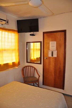 Imagen de la habitación del Hotel Oviedo Acapulco. Foto 13