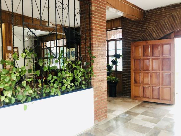 Imagen de los interiores del Hotel Oviedo. Foto 18