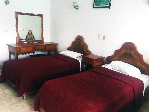 Imagen de la habitación del Hotel Oviedo. Foto 12