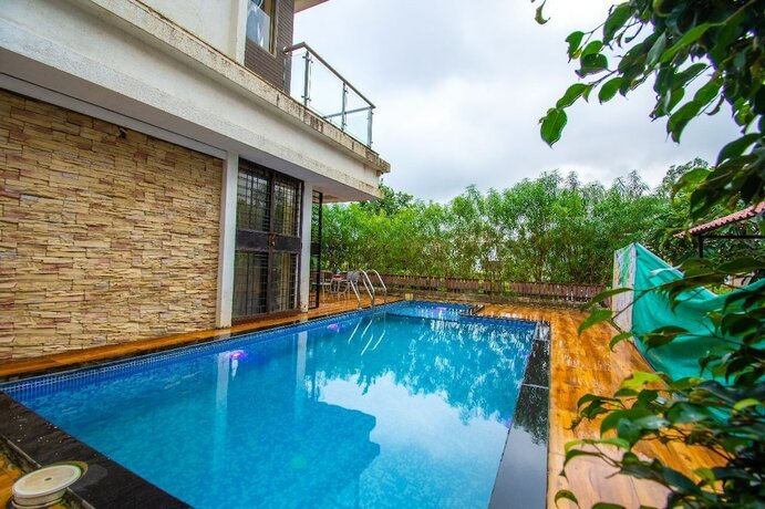 Imagen general del Hotel Ovi's Holiday. Foto 3