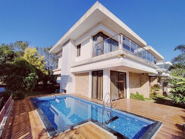 Imagen general del Hotel Ovi's Holiday. Foto 4