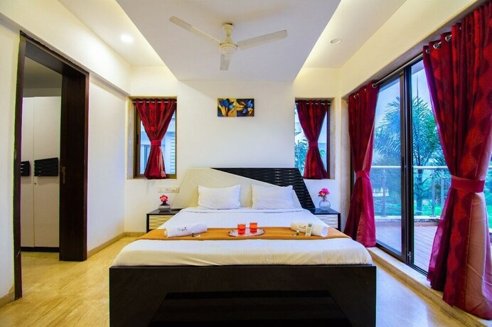 Imagen general del Hotel Ovi's Holiday. Foto 8