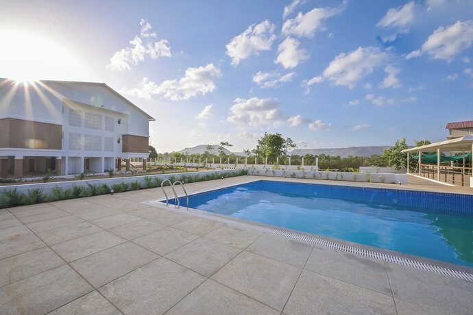 Imagen general del Hotel Ovi's Holiday. Foto 10