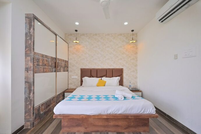 Imagen de la habitación del Hotel Ovi's Holiday. Foto 13