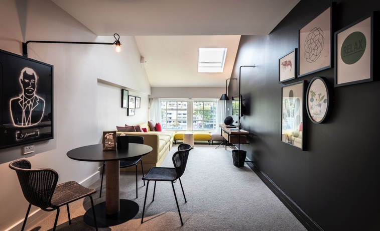 Imagen de la habitación del Hotel Ovolo Woolloomooloo. Foto 3