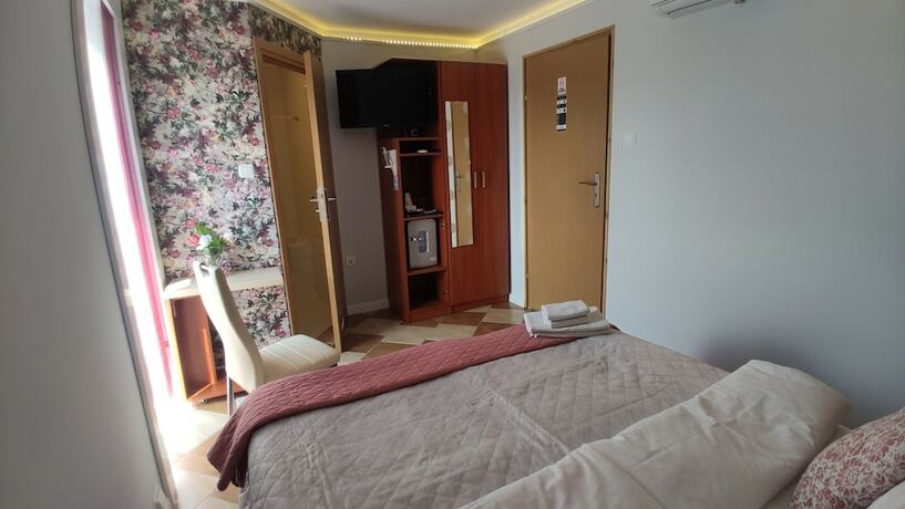 Imagen general del Hotel Ow Sargus. Foto 2