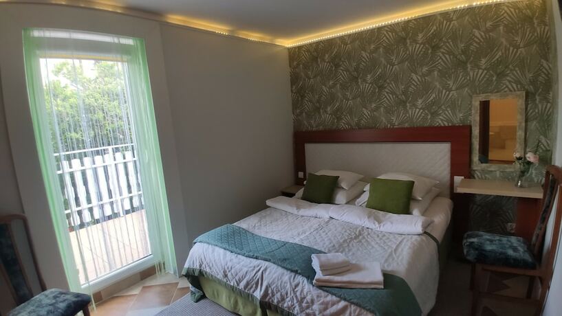 Imagen general del Hotel Ow Sargus. Foto 6