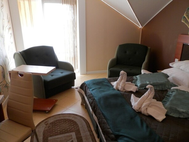 Imagen de la habitación del Hotel Ow Sargus. Foto 26