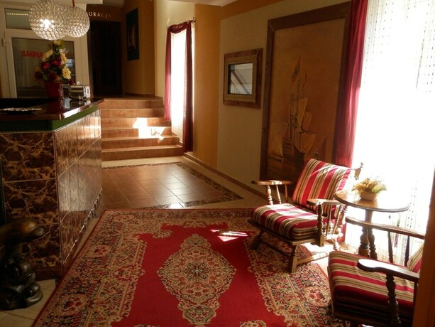 Imagen de los interiores del Hotel Ow Sargus. Foto 38