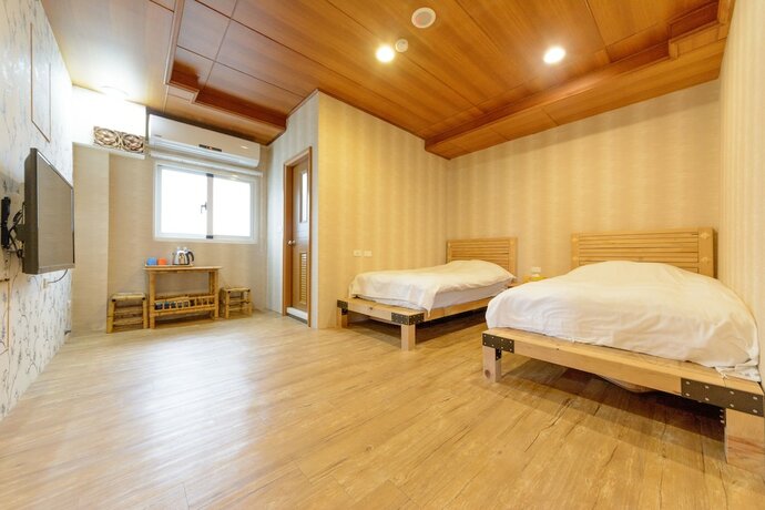 Imagen de la habitación del Hotel Owl Castle. Foto 18