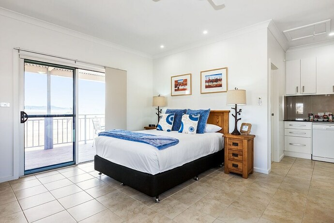 Imagen de la habitación del Hotel Owl Head Lodge. Foto 9