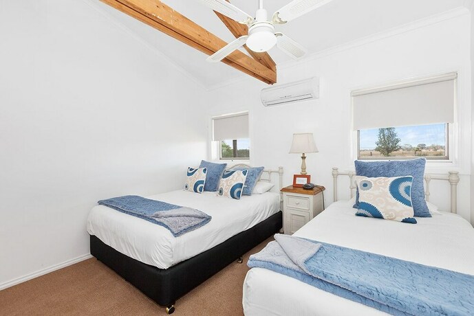 Imagen de la habitación del Hotel Owl Head Lodge. Foto 16