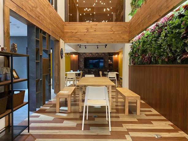 Imagen de los interiores del Hotel Owl Hostel. Foto 11