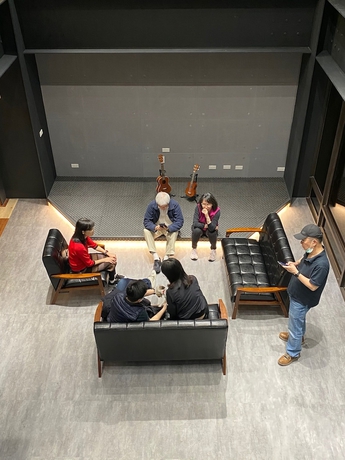 Imagen de los interiores del Hotel Owl Hostel. Foto 15