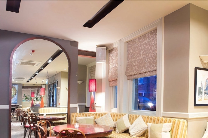Imagen del bar/restaurante del Hotel Ox Bar and Grill. Foto 6