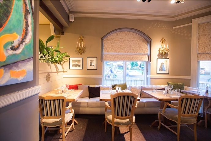Imagen del bar/restaurante del Hotel Ox Bar and Grill. Foto 10