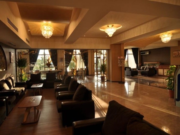 Imagen general del Hotel Oxford, Constanta. Foto 2