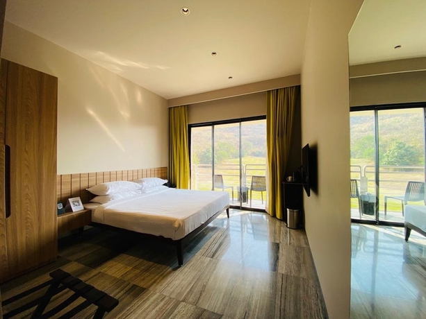 Imagen de la habitación del Hotel Oxford Golf Resort. Foto 4