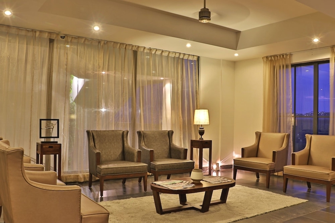Imagen de los interiores del Hotel Oxford Golf Resort. Foto 17