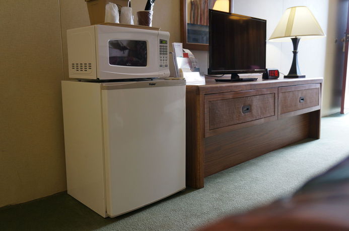 Imagen de los interiores del Hotel Oxford Inn Ozark. Foto 9