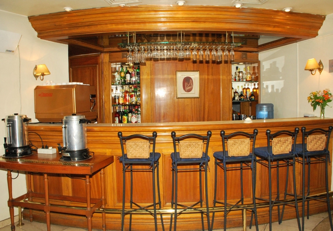 Imagen del bar/restaurante del Hotel Oxford, Montevideo. Foto 4