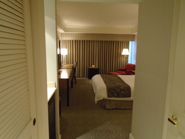 Imagen de la habitación del Hotel Oxford Palace and Galleria. Foto 14
