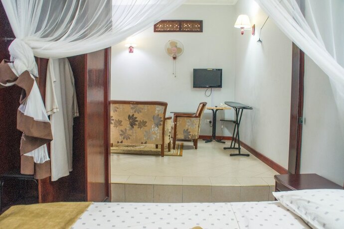 Imagen de la habitación del Hotel Oxford Royal. Foto 14