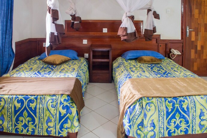 Imagen de la habitación del Hotel Oxford Royal. Foto 15