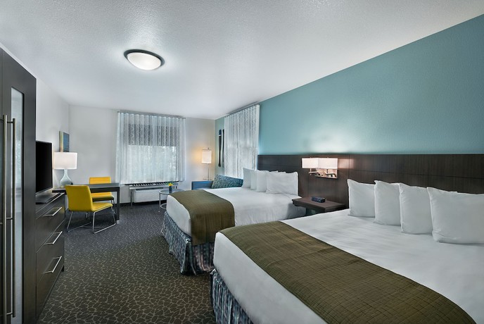 Imagen de la habitación del Hotel Oxford Suites Bellingham. Foto 13
