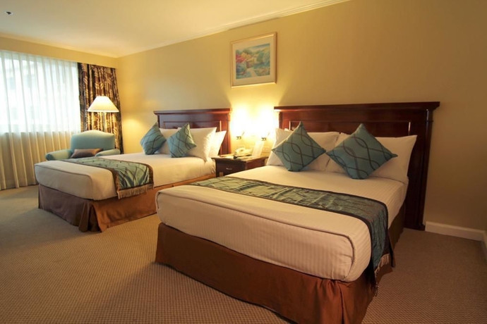 Imagen de la habitación del Hotel Oxford Suites Makati. Foto 6