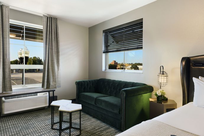 Imagen de la habitación del Hotel Oxford Suites Paso Robles. Foto 5