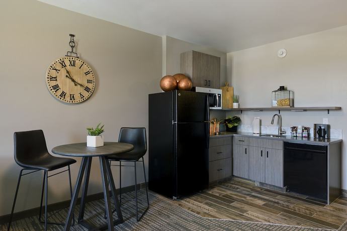 Imagen de la habitación del Hotel Oxford Suites Paso Robles. Foto 15