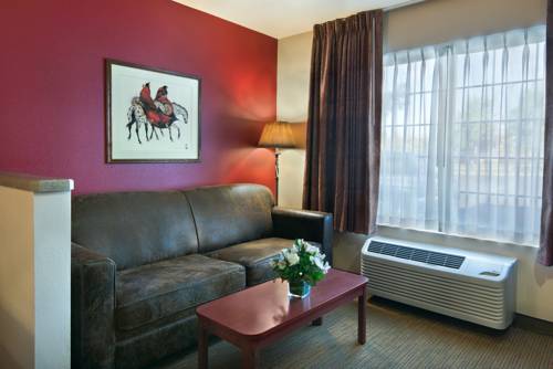 Imagen de la habitación del Hotel Oxford Suites Pendleton. Foto 13