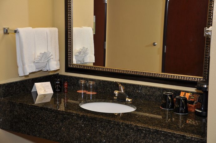 Imagen de la habitación del Hotel Oxford Suites Portland - Jantzen Beach. Foto 16